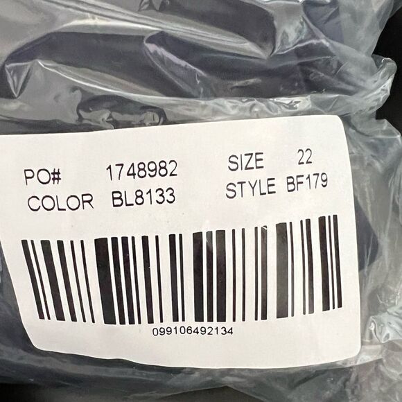 Navy blue one piece bathing suit size 22’ NWT - Picture 5 of 5